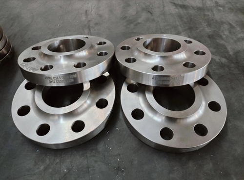 Het laatste nieuws van het bedrijf over 5 januari LHTi deel van de titanium flens en titanium ring verzending display